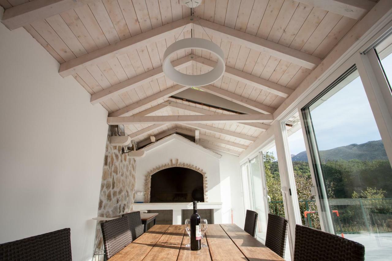Villa Zrinka **** Svinisce Экстерьер фото
