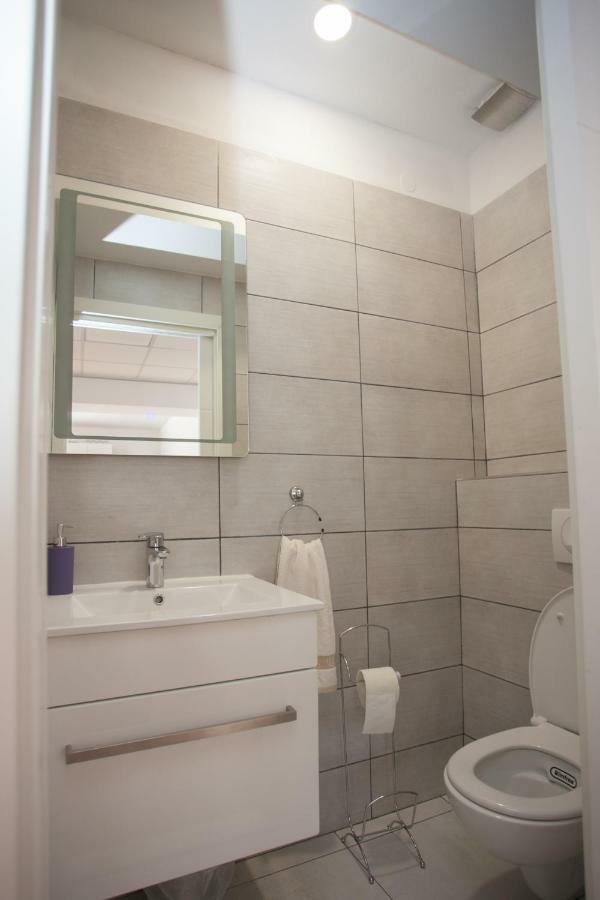 Villa Zrinka **** Svinisce Экстерьер фото